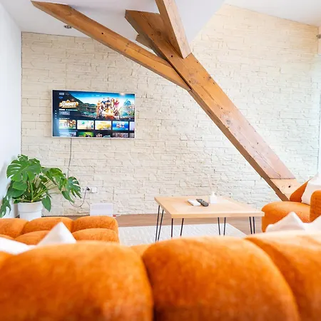 Greentreehomes - Penthouse Eiche - Zentral - Privatparkplatz - Familienfreundlich Apartmán Bamberg