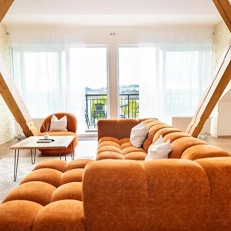 Greentreehomes - Penthouse Eiche - Zentral - Privatparkplatz - Familienfreundlich
