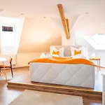 Greentreehomes - Penthouse Eiche - Zentral - Privatparkplatz - Familienfreundlich * Bamberg