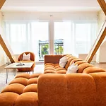 Greentreehomes - Penthouse Eiche - Zentral - Privatparkplatz - Familienfreundlich