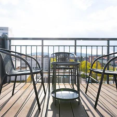 Greentreehomes - Penthouse Eiche - Zentral - Privatparkplatz - Familienfreundlich