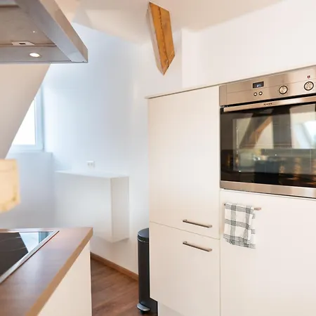 Daire Greentreehomes - Penthouse Oak *